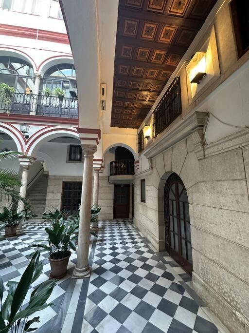 Apartamento Patio Sevillano Frente Catedral
